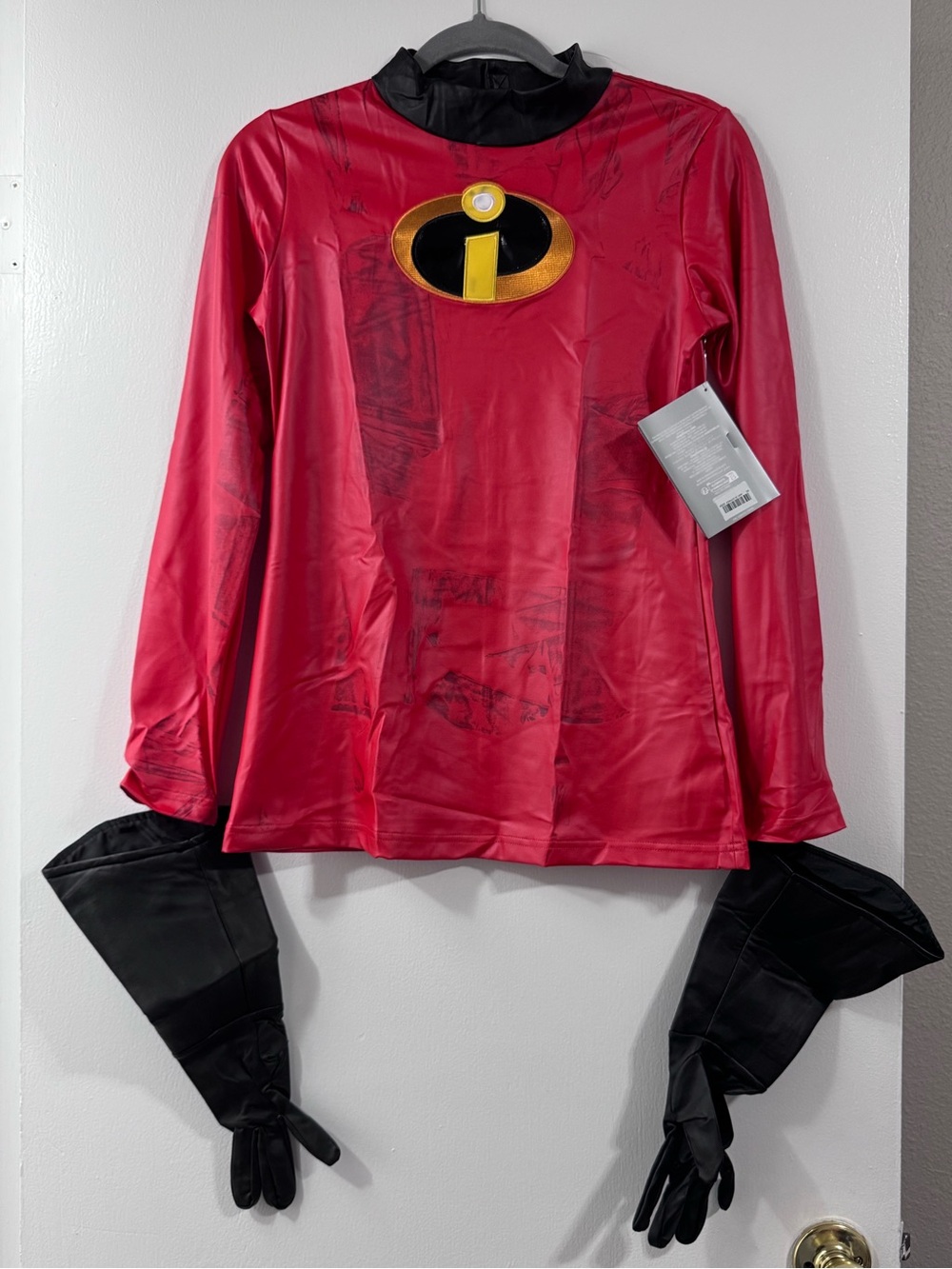 Disney The Incredibles Costume Set Superhero Costume Red & Black NWT